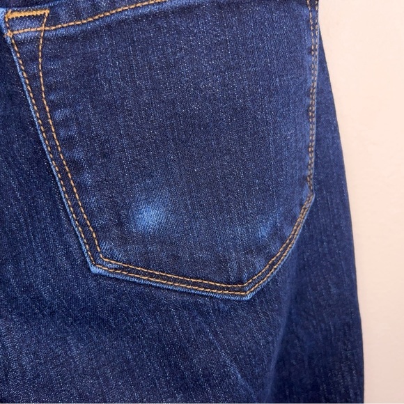 Size 2 Short Curvy Fit Old Navy Dark Blue Denim Jeans Mid Rise  *READ LISTING - Picture 9 of 16